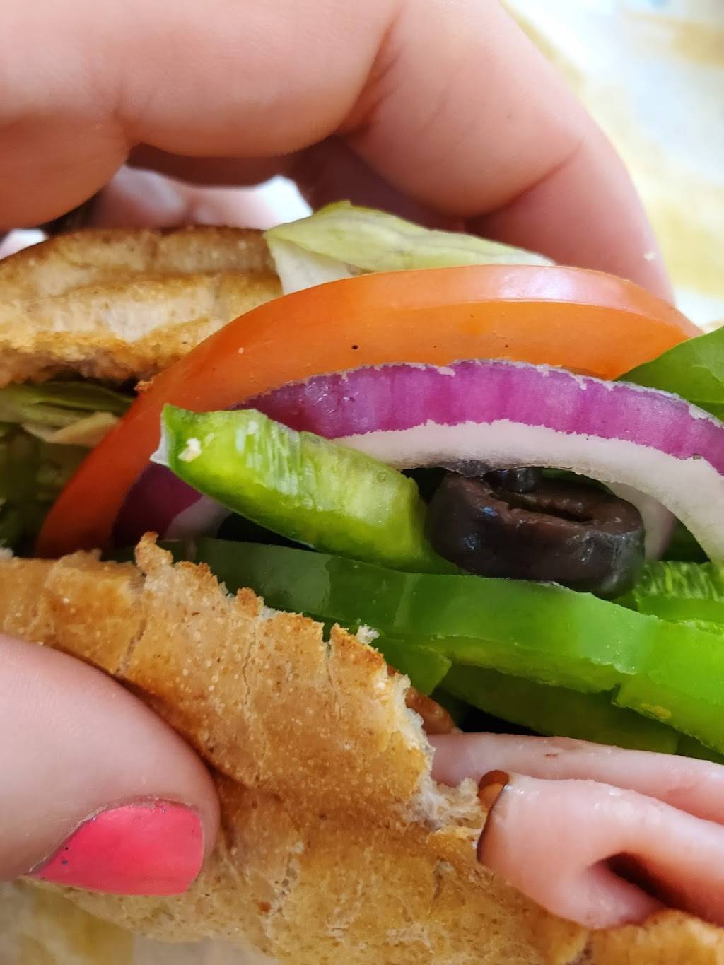 Subway | restaurant | 9660 63rd Ave N, Maple Grove, MN 55369, USA | 7635335125 OR +1 763-533-5125