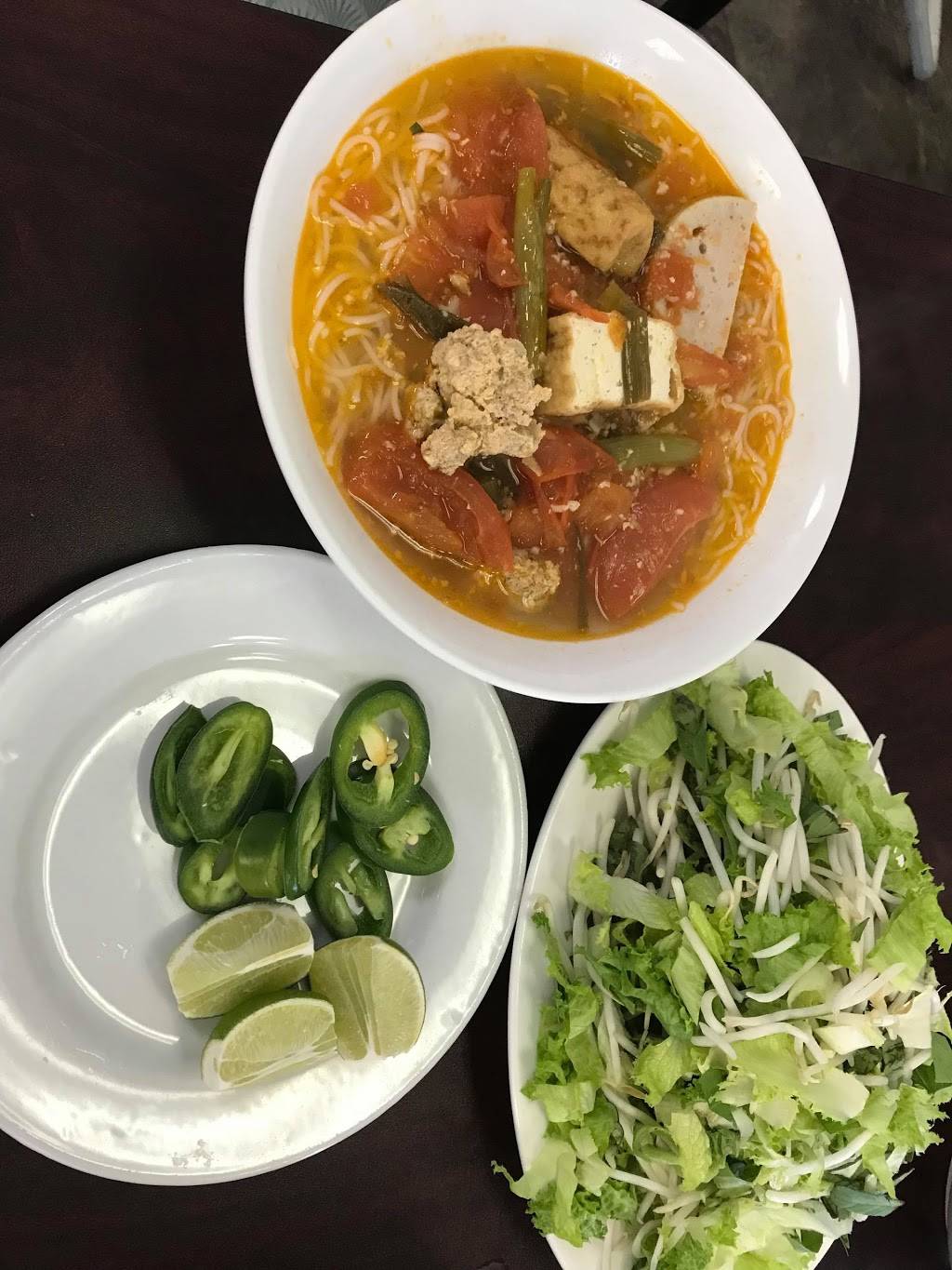 Pho Hoa Mai Vietnamese Authentic Cuisine | restaurant | 26034 Pacific Hwy S, Kent, WA 98032, USA | 2539414235 OR +1 253-941-4235