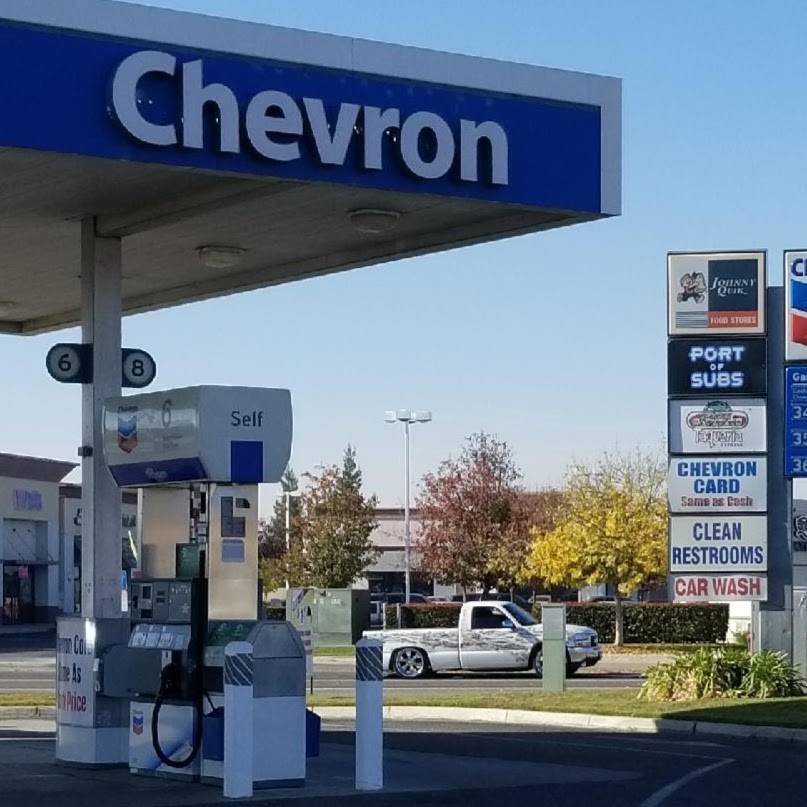 Johnny Quik Food Store / Chevron Gas Station | restaurant | 4395 W Ashlan Ave, Fresno, CA 93722, USA | 5592762067 OR +1 559-276-2067