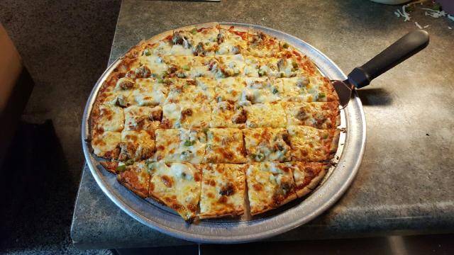 Keweenaw Pub | restaurant | 368 Main Ave, De Pere, WI 54115, USA | 9203374744 OR +1 920-337-4744