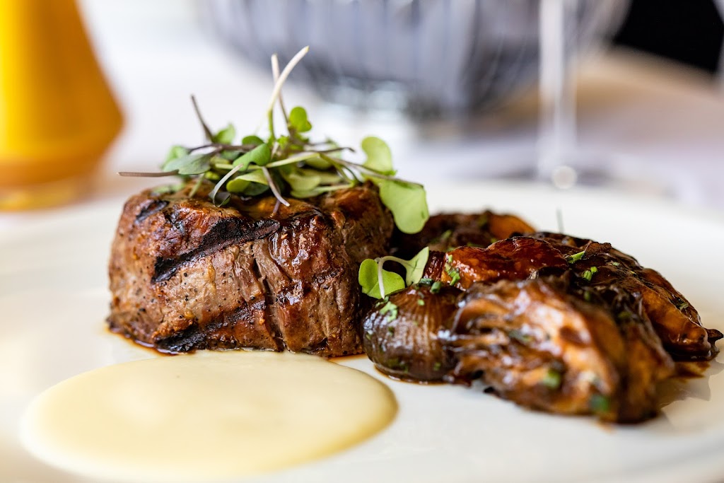 Lulus | restaurant | 2518 Kirby Dr, Houston, TX 77019, USA | 7135907350 OR +1 713-590-7350