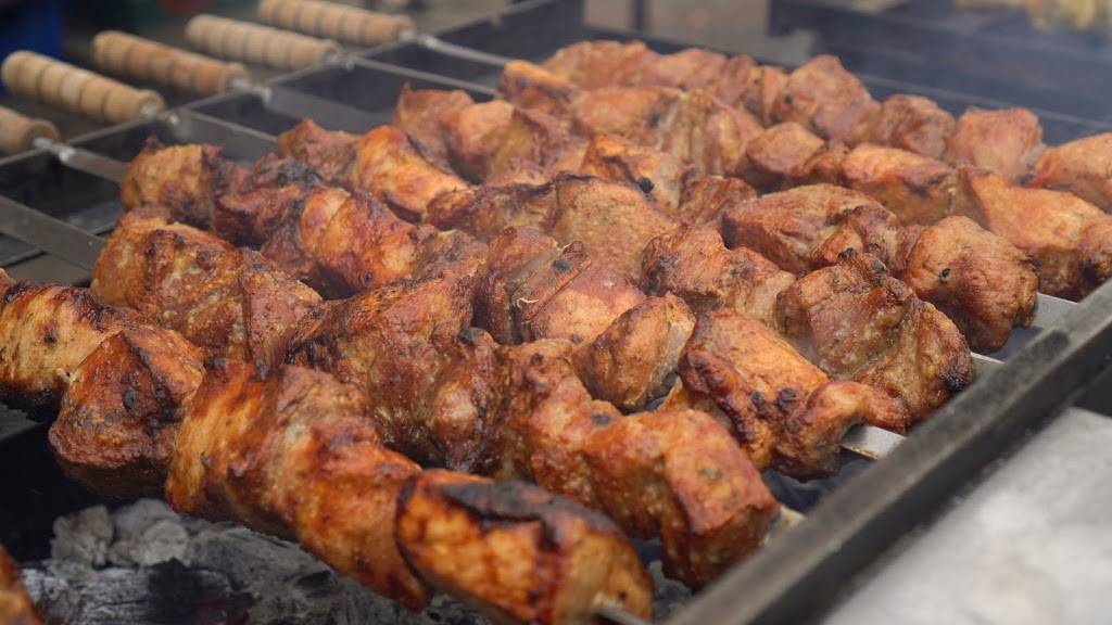 urumqi ozgu uyghur restaurant | restaurant | 1617 Av Dollard, LaSalle, QC H8N 1T7, Canada | 5142754890 OR +1 514-275-4890