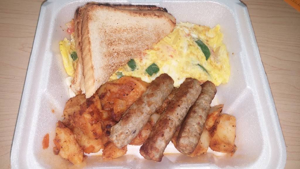 Duchess Family Restaurant | restaurant | 15 Meadow St, Naugatuck, CT 06770, USA | 2037239500 OR +1 203-723-9500