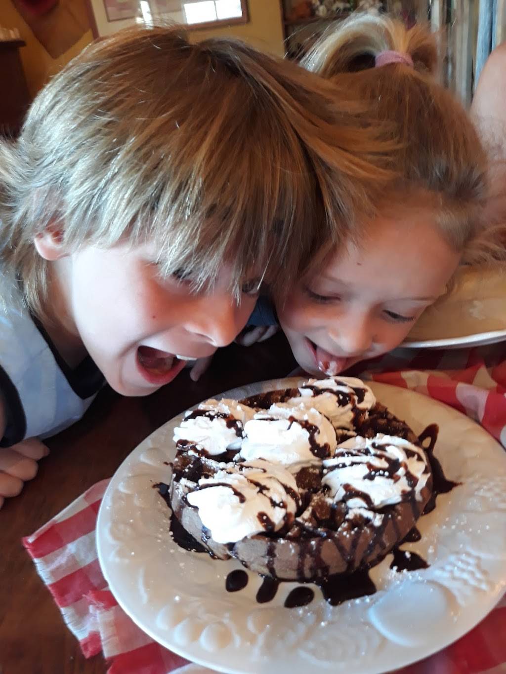 Squaw Peak Coffee Co. | restaurant | 33150 Coldwater Canyon Rd, Black Canyon City, AZ 85324, USA | 6233749000 OR +1 623-374-9000