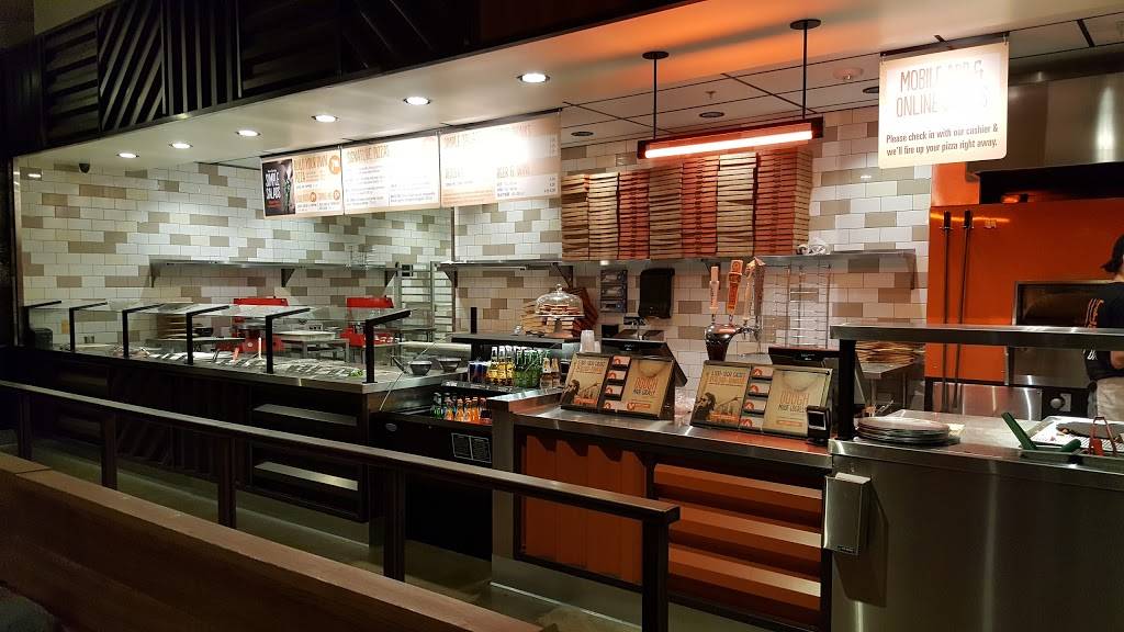 Blaze Pizza | meal takeaway | 1537 S Lower Sacramento Rd, Lodi, CA 95242, USA | 2096424409 OR +1 209-642-4409