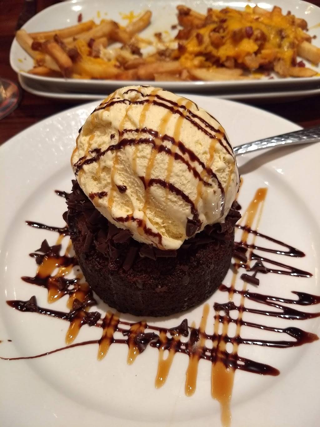 LongHorn Steakhouse | meal takeaway | 7401 North Grand Prairie Drive, Peoria, IL 61615, USA | 3096935750 OR +1 309-693-5750