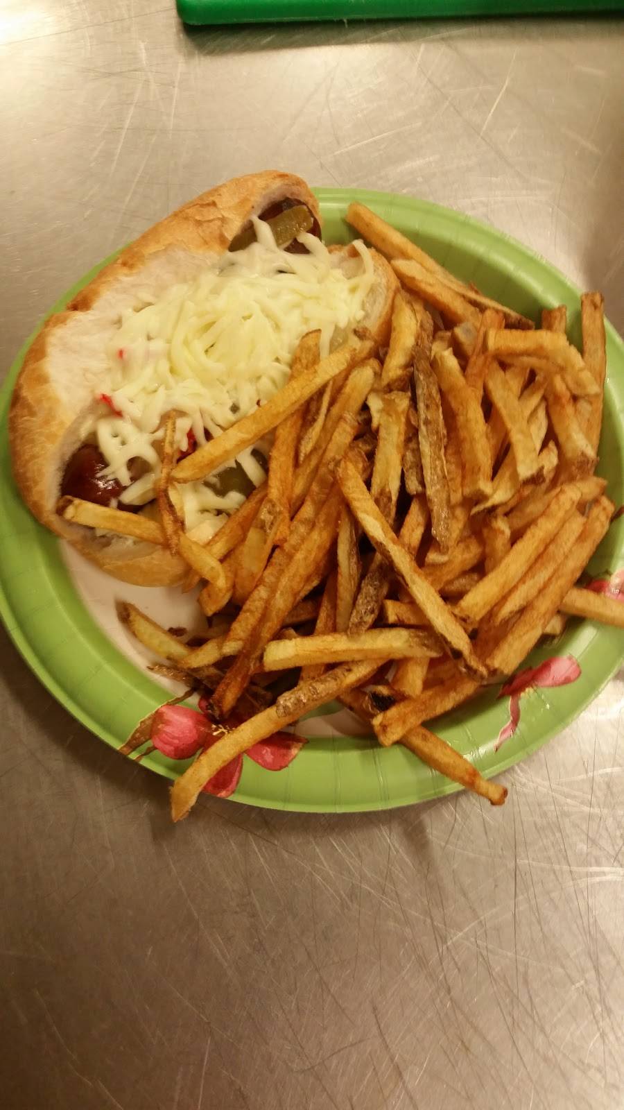 Nimrod Inn Take Outs | restaurant | 3726 Loveland Rd, Youngstown, OH 44502, USA | 3307829385 OR +1 330-782-9385