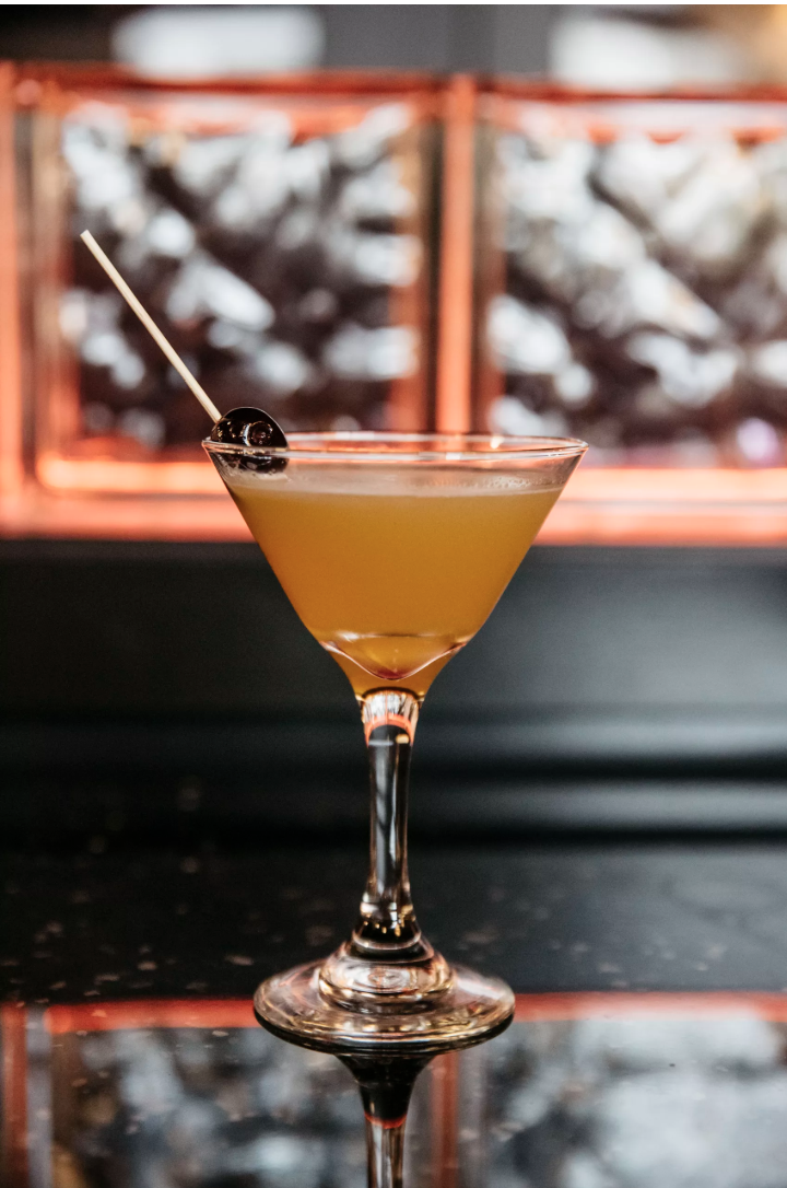 Fat Kat Slims | restaurant | 730 8th Ave S, Nashville, TN 37203, USA | 6157396953 OR +1 615-739-6953