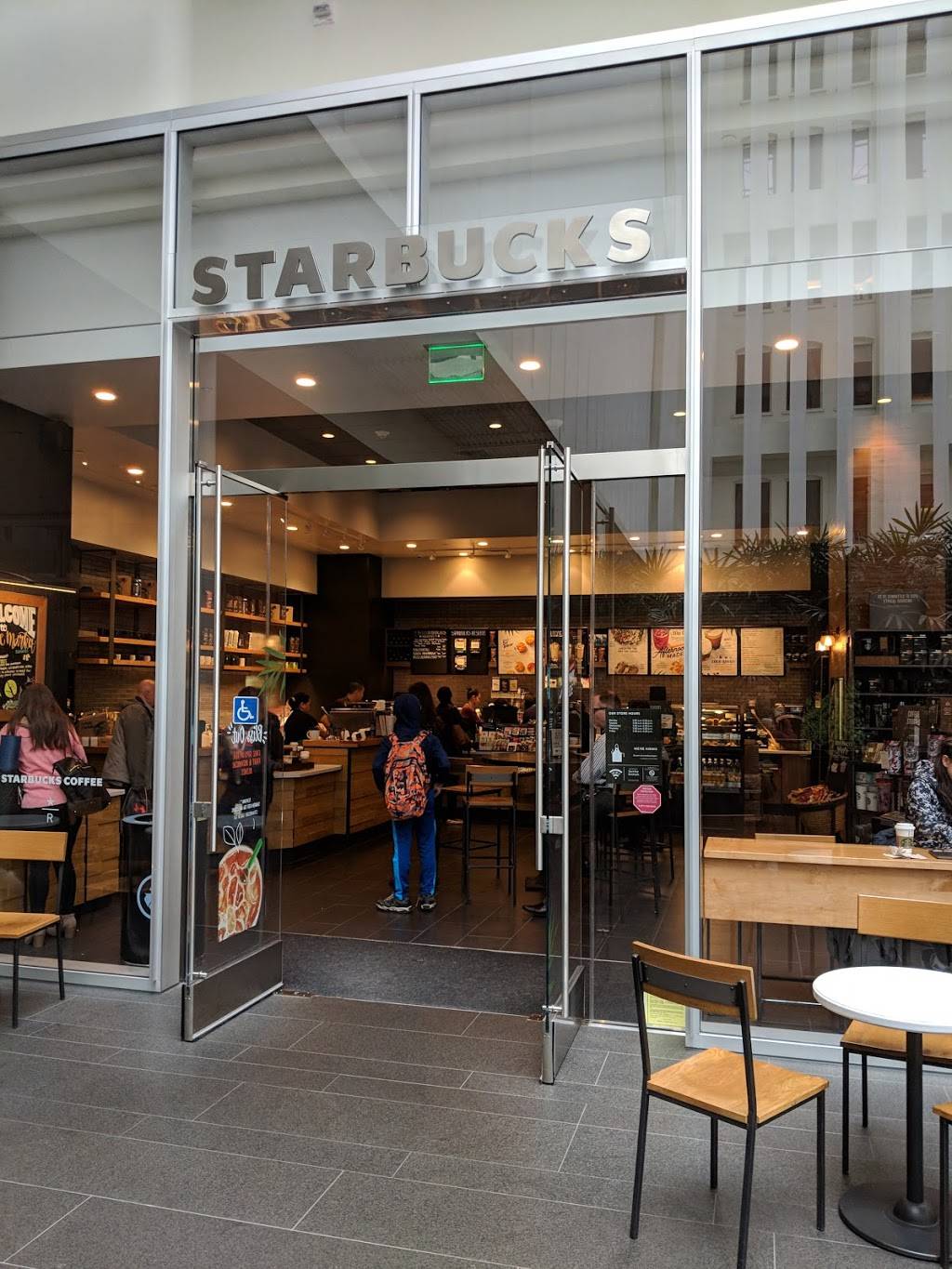 Starbucks | cafe | 1 Market Plaza SP6, San Francisco, CA 94111, USA | 4155436345 OR +1 415-543-6345