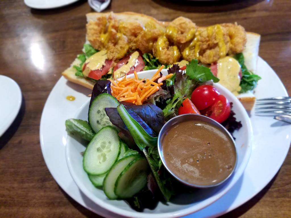 Red Star Craft House | restaurant | 146 Exton Square Mall, Exton, PA 19341, USA | 6105245893 OR +1 610-524-5893