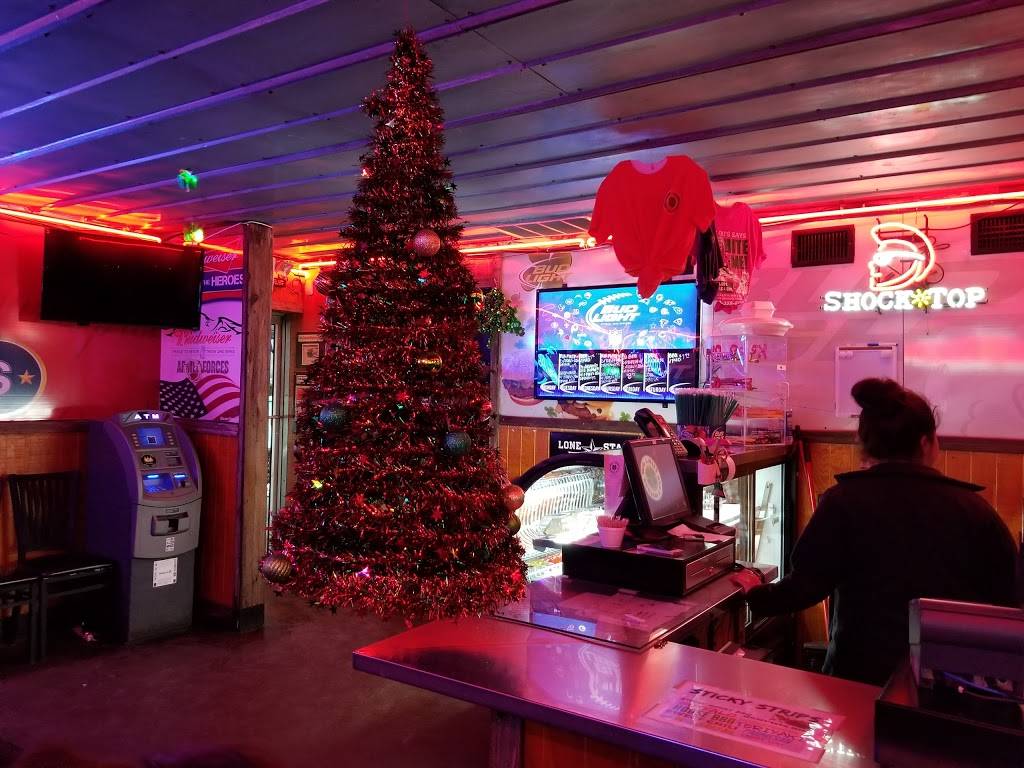 Big Lous Burgers & BBQ | restaurant | 2014 S WW White Rd, San Antonio, TX 78222, USA | 2103598015 OR +1 210-359-8015