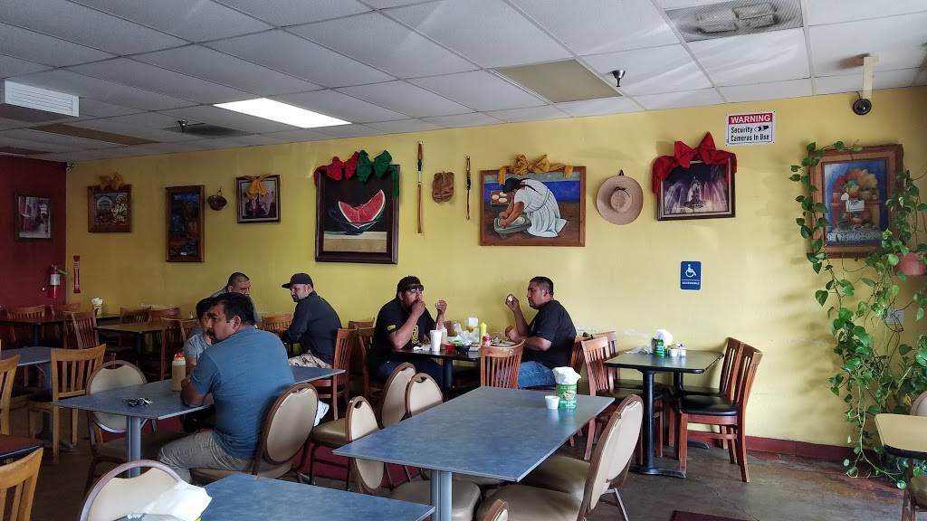 Carnitas Las Michoacanas | restaurant | 6513 University Ave, San Diego, CA 92115, USA | 6192299574 OR +1 619-229-9574