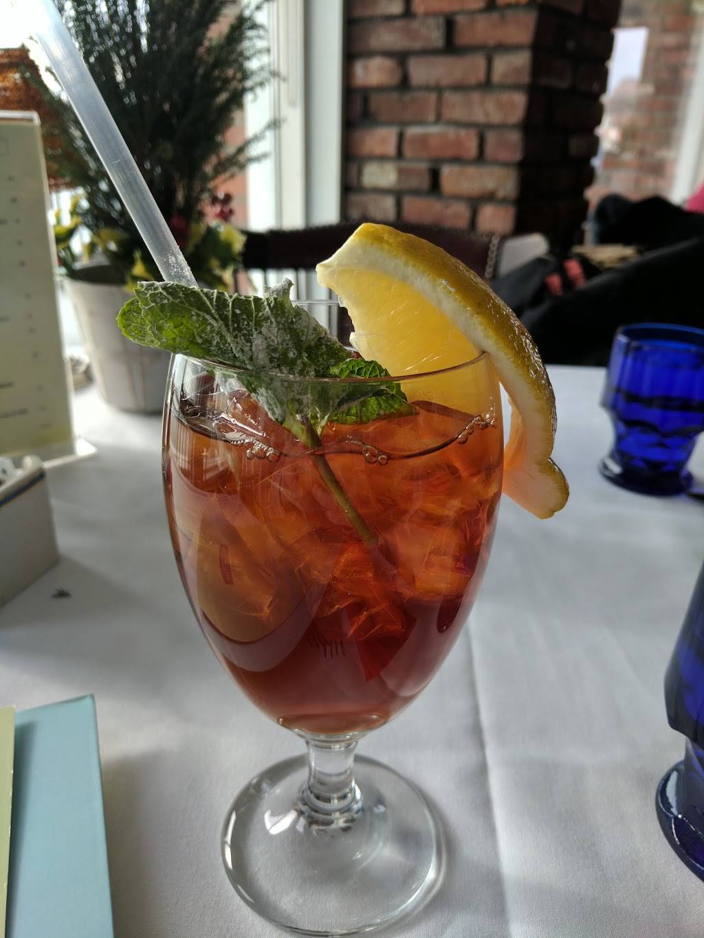 Anthonys Pier 4 Cafe | cafe | 153 Humphrey St, Swampscott, MA 01907, USA | 7815955735 OR +1 781-595-5735