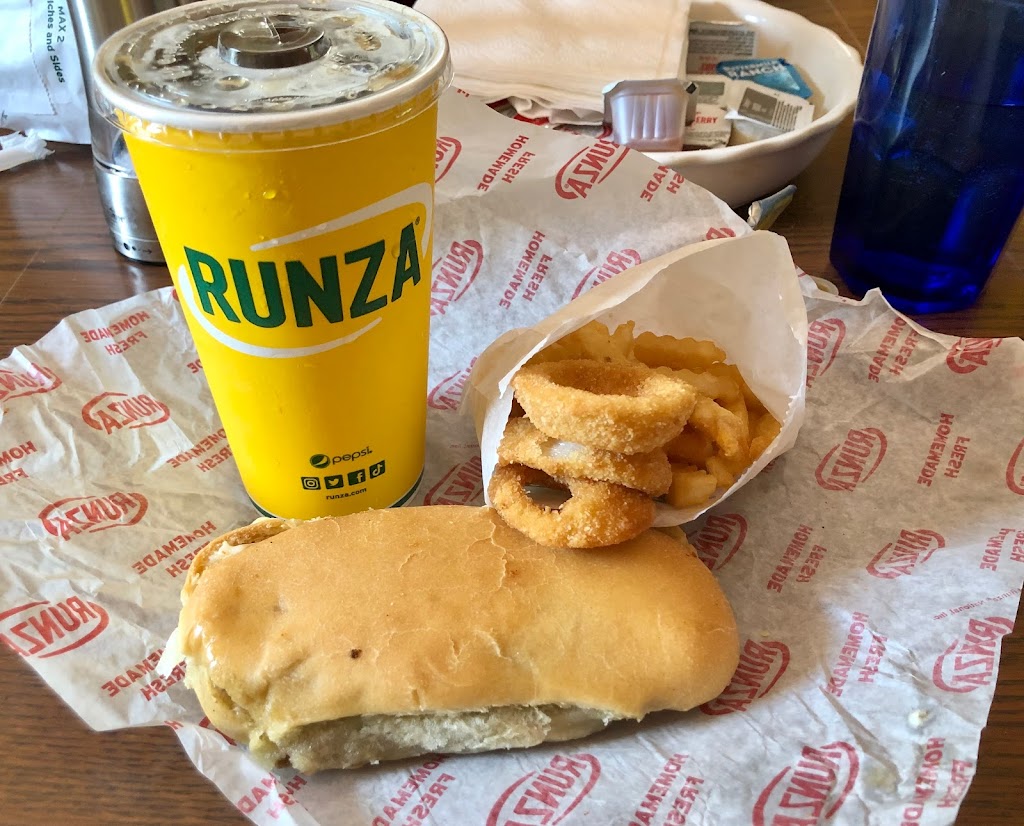 Runza Restaurant | meal takeaway | 702 S 11th St, Nebraska City, NE 68410, USA | 4028733545 OR +1 402-873-3545