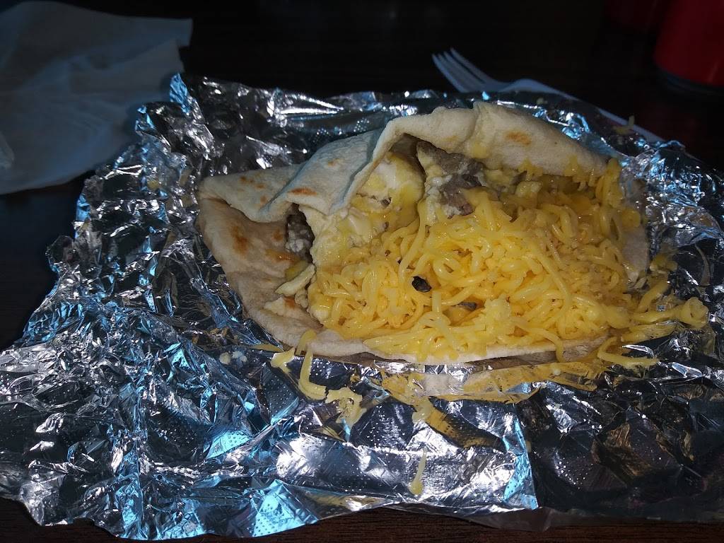 Yolis Tacos | restaurant | 4222 Kostoryz Rd, Corpus Christi, TX 78415, USA | 3612253353 OR +1 361-225-3353