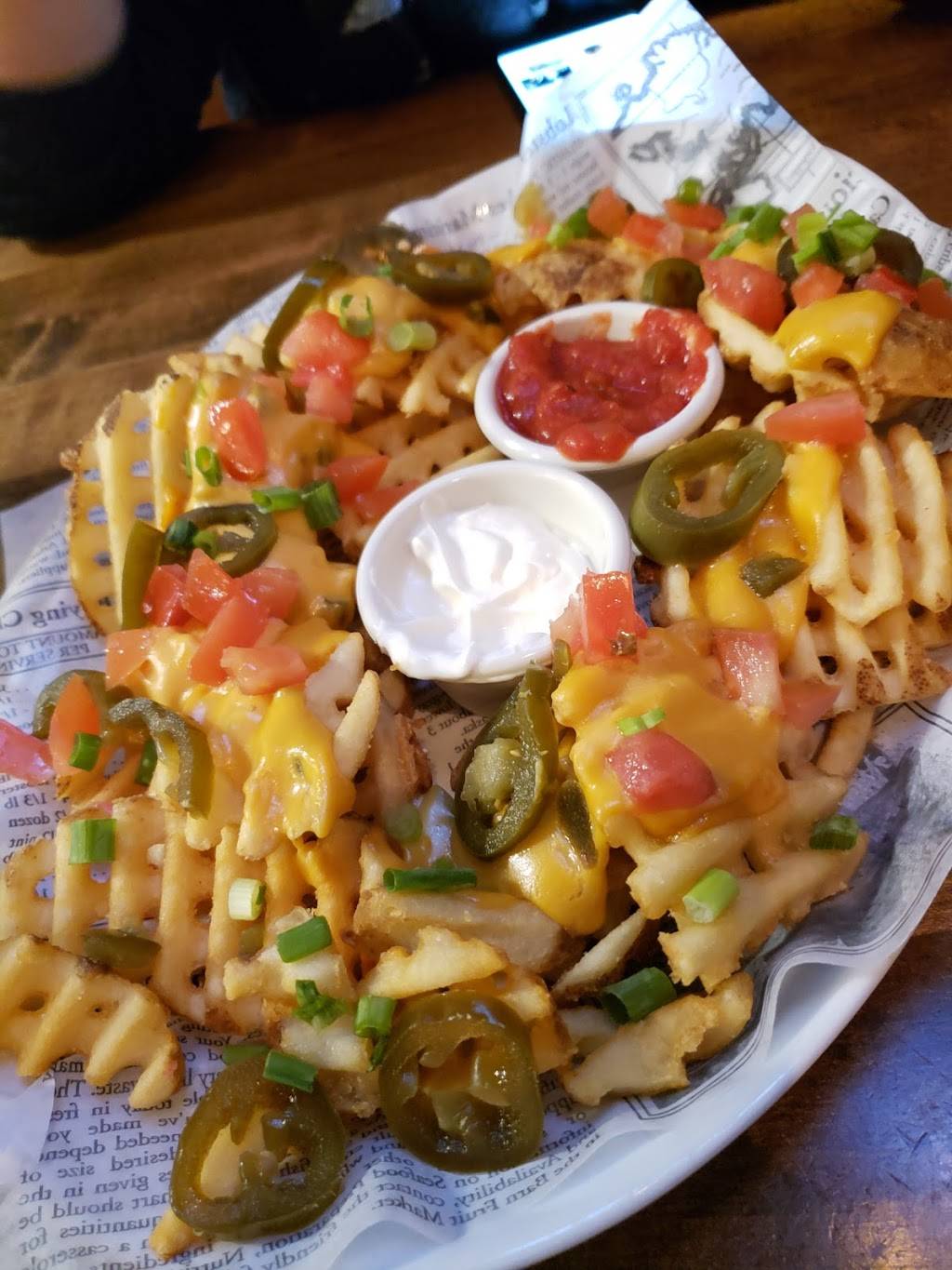 Fionn MacCools | meal takeaway | 547 Cundles Rd E, Barrie, ON L4M 0G9, Canada | 7059860150 OR +1 705-986-0150