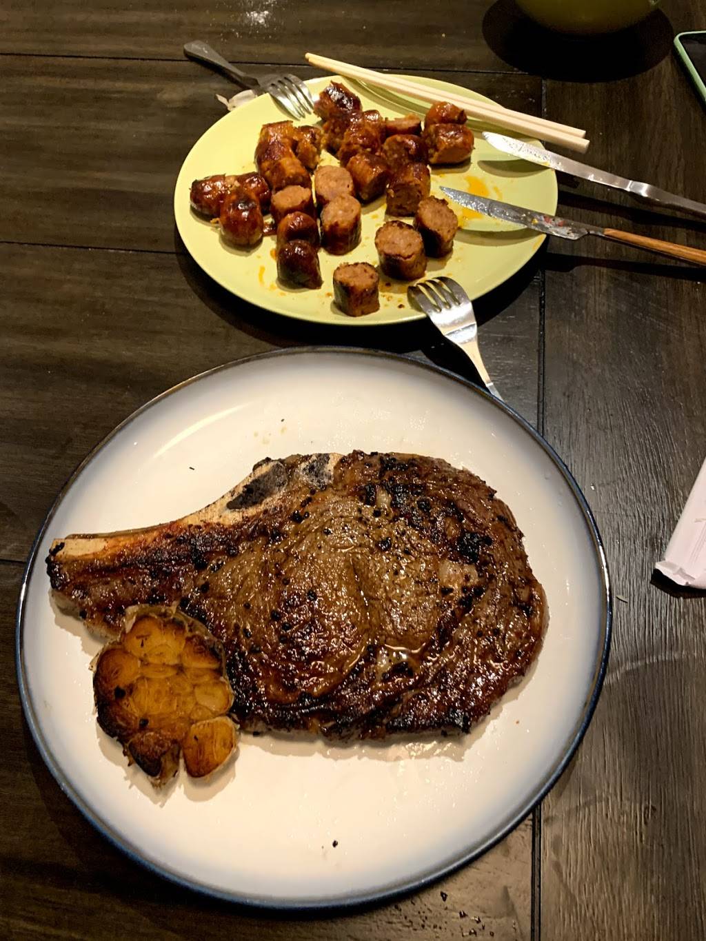 萝卜儿子牛排馆 | restaurant | 27 Robertson Rd, Ancaster, ON L9G 3K9, Canada | 2894425595 OR +1 289-442-5595