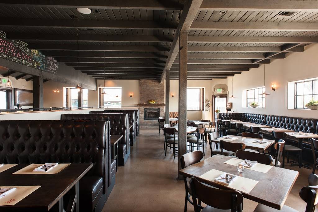 Manhattan House | restaurant | 1019 Manhattan Beach Blvd, Manhattan Beach, CA 90266, USA | 3105742277 OR +1 310-574-2277