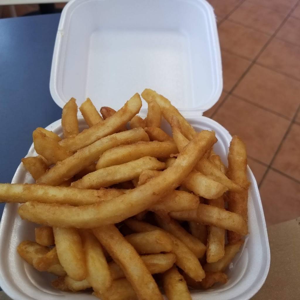 World Famous Pizza | restaurant | 1145 Morningside Ave #40, Scarborough, ON M1B 0A7, Canada | 4162839292 OR +1 416-283-9292