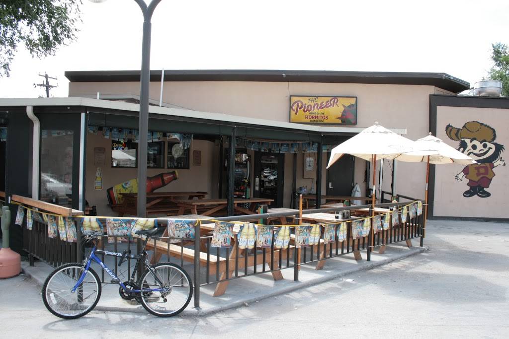 The Pioneer Bar | restaurant | 2401 S University Blvd, Denver, CO 80210, USA | 7205364802 OR +1 720-536-4802