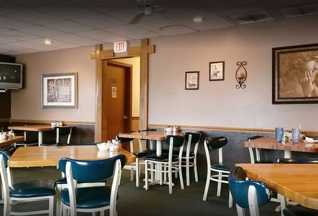 Napolis Italian Restaurant | restaurant | 1301 N Broadway, Pittsburg, KS 66762, USA | 6202329494 OR +1 620-232-9494