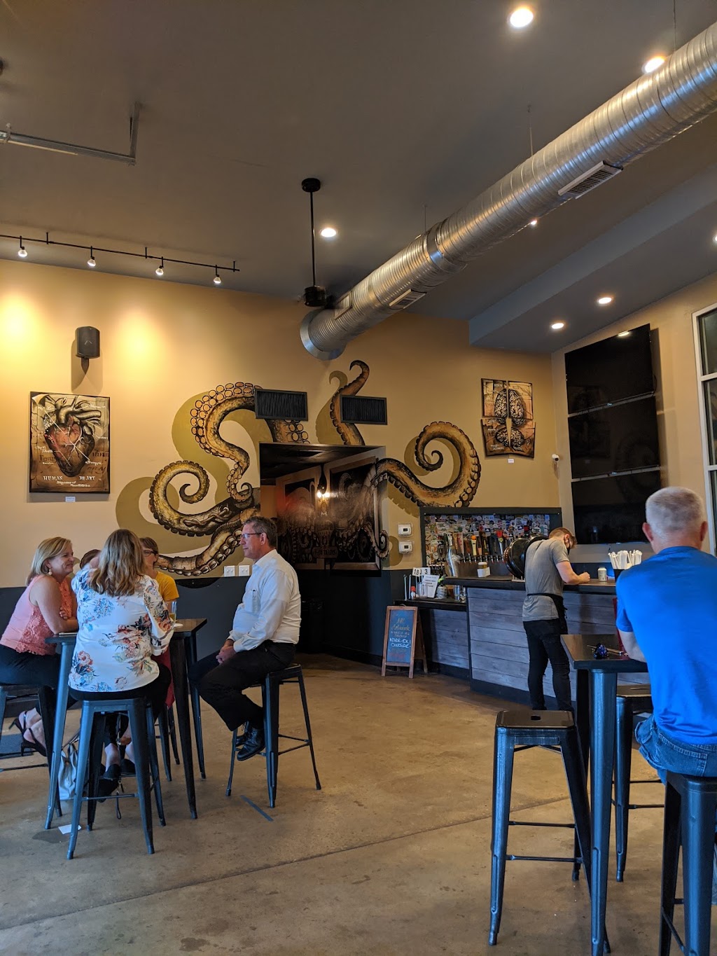 Railroad Square Craft House | restaurant | 644 McDonnell Dr, Tallahassee, FL 32310, USA | 8502963496 OR +1 850-296-3496