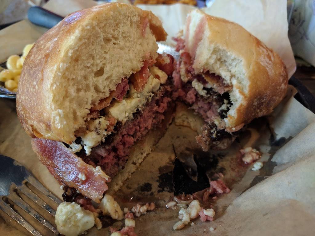 Punkys Bar and Grill | restaurant | 3063 Central Avenue North, St. Petersburg, FL 33713, USA | 7272014712 OR +1 727-201-4712