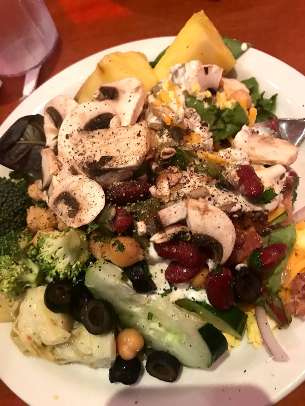 Sizzler | restaurant | 23501 El Toro Rd, Lake Forest, CA 92630, USA | 9497687340 OR +1 949-768-7340