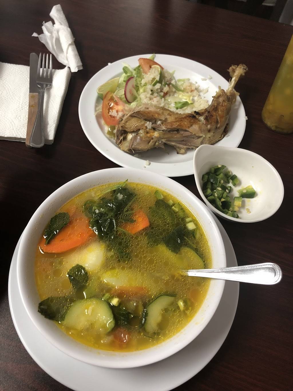 Flor Blanca | restaurant | 1705 Pico Blvd, Los Angeles, CA 90015, USA | 2133869422 OR +1 213-386-9422