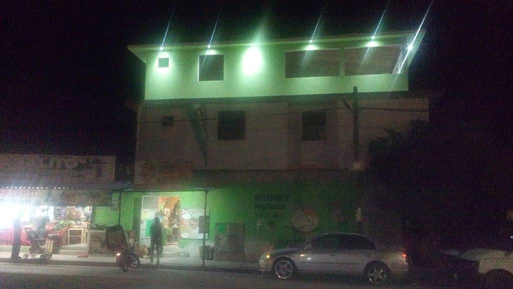 El Charalito | restaurant | Valle del Rey #29000, Vista del Valle, 22330 Fraccionamiento el Niño, B.C., Mexico | 016643936875 OR +52 664 393 6875