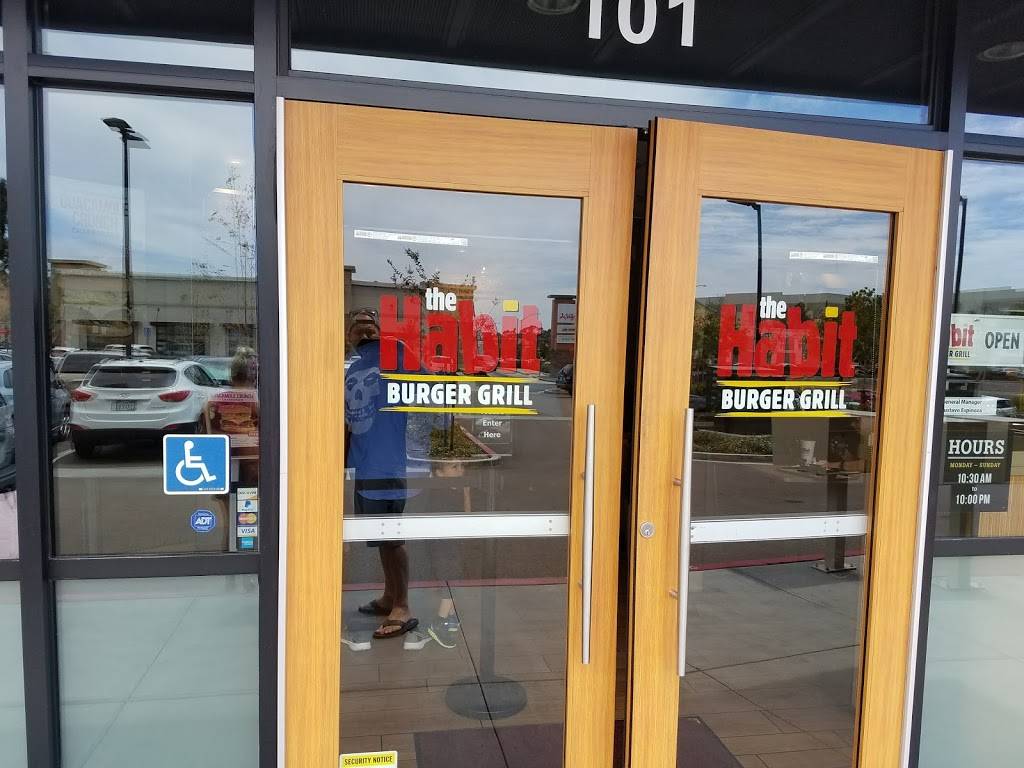 The Habit Burger Grill | restaurant | 8216 Parkway Dr #102, La Mesa, CA 91942, USA | 6196443405 OR +1 619-644-3405