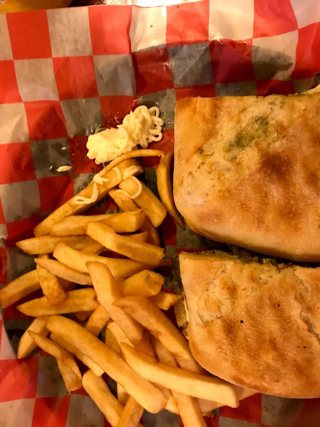 Giuseppes Ristorante Italiano | restaurant | 2842 Rockfish Valley Hwy, Nellysford, VA 22958, USA | 4343619170 OR +1 434-361-9170