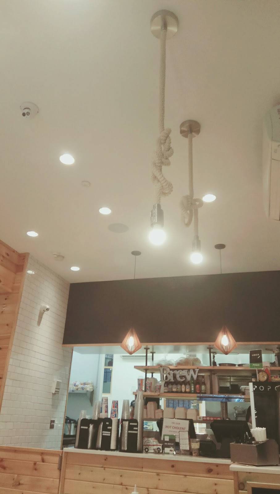 That Sushi Spot | restaurant | 2462 Nostrand Ave, Brooklyn, NY 11210, USA | 3475875100 OR +1 347-587-5100