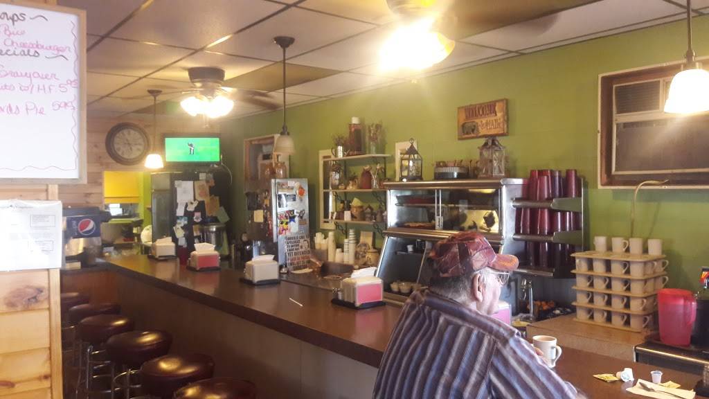 Via Main | restaurant | 132 Main St, Massena, NY 13662, USA | 3157640463 OR +1 315-764-0463