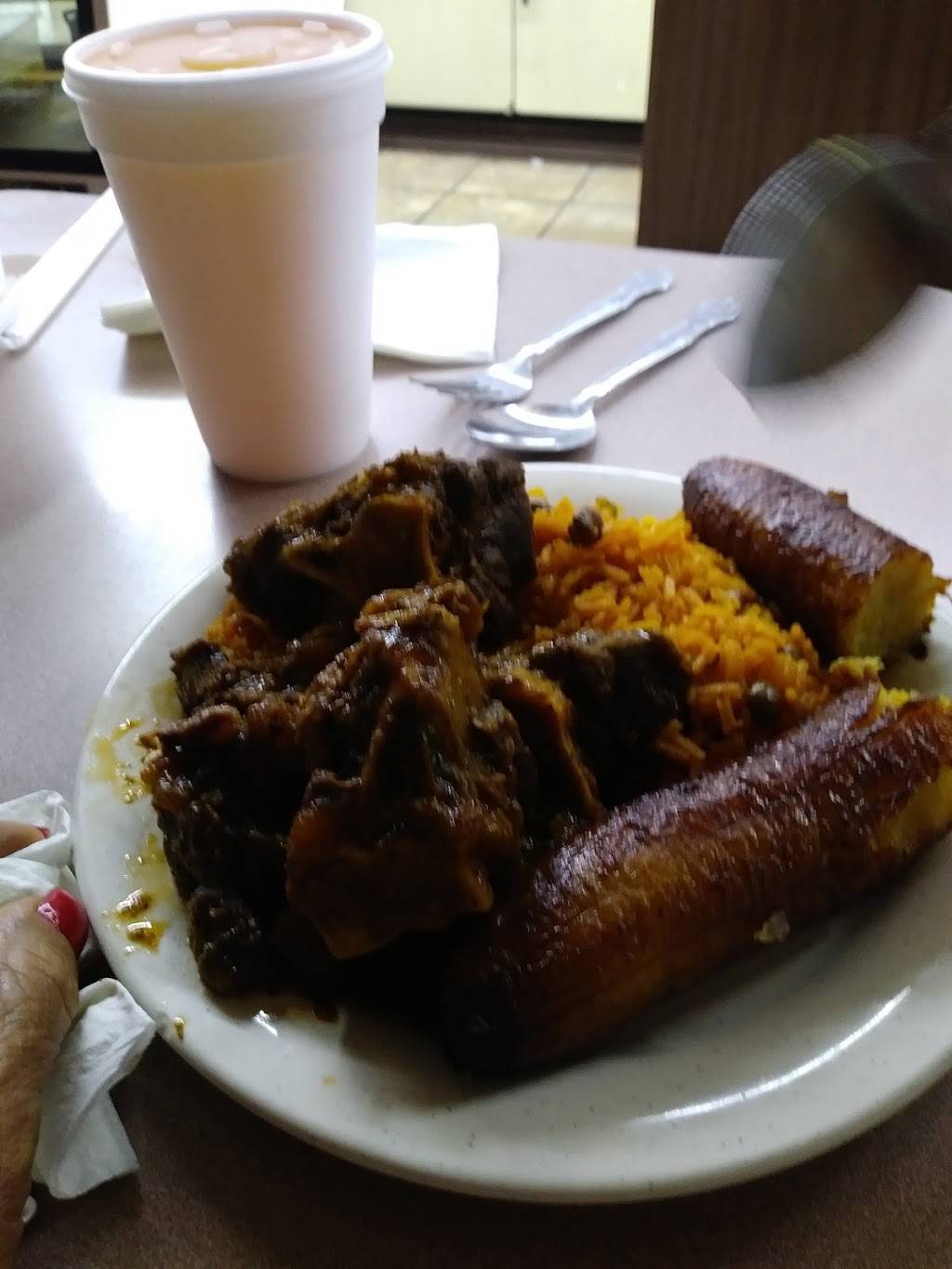 4th & Penn St Restaurant | restaurant | 400 Penn St, Reading, PA 19602, USA | 6104784077 OR +1 610-478-4077