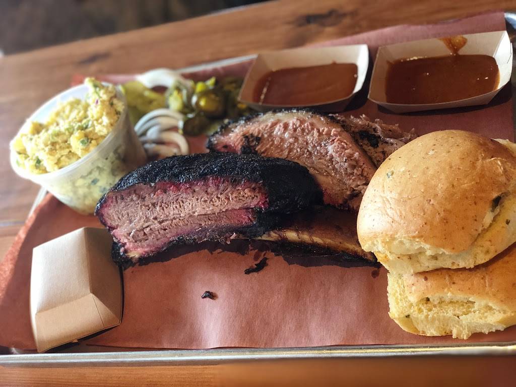 Pinkertons Barbecue | restaurant | 1504 Airline Dr, Houston, TX 77009, USA | 7138022000 OR +1 713-802-2000