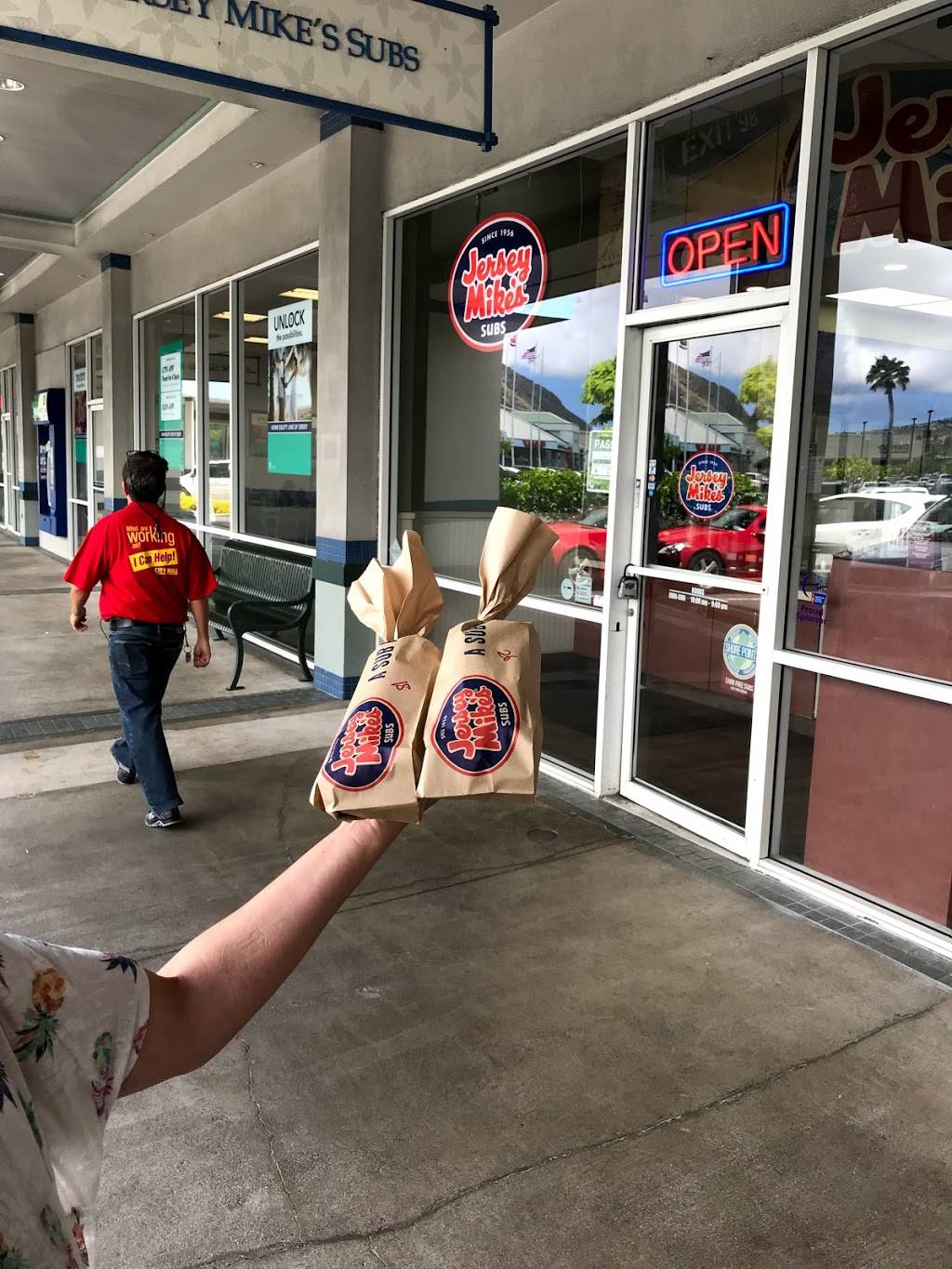 Jersey Mikes Subs | restaurant | 333 Keahole St, Honolulu, HI 96825, USA | 8083958880 OR +1 808-395-8880