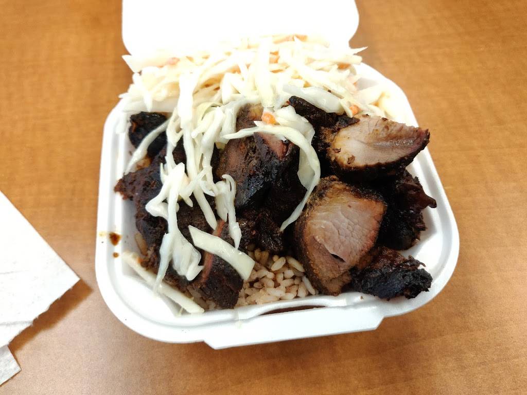 Allwyn’s Bakery | restaurant | 81 Underhill Dr, North York, ON M3A 1K8, Canada | 6478474698 OR +1 647-847-4698