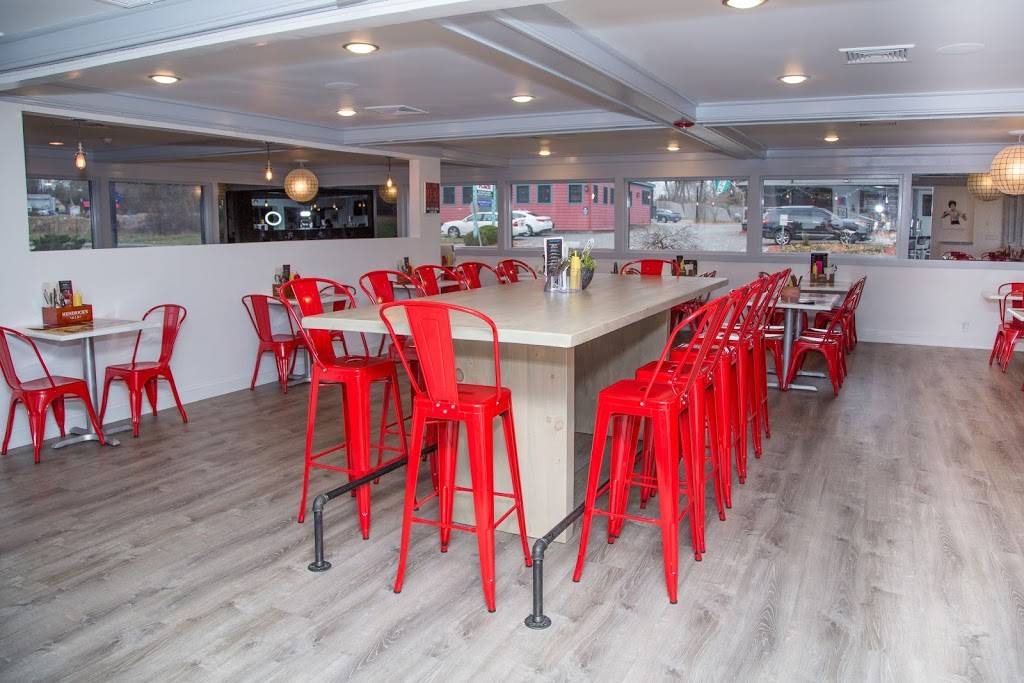 Rebel Burger Bar | restaurant | 114 Main St, Kingston, MA 02364, USA | 7819362411 OR +1 781-936-2411