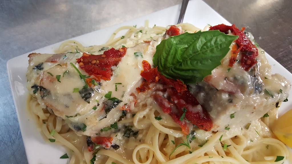 University Grill | restaurant | 7790 Cypress Lake Dr, Fort Myers, FL 33907, USA | 2394374377 OR +1 239-437-4377