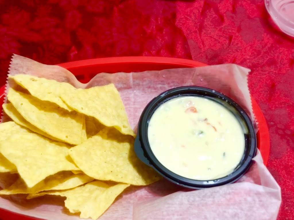 Tortas Y Mas Mexican Grill | restaurant | 2442 N Central Ave, Indianapolis, IN 46205, USA | 3172607467 OR +1 317-260-7467