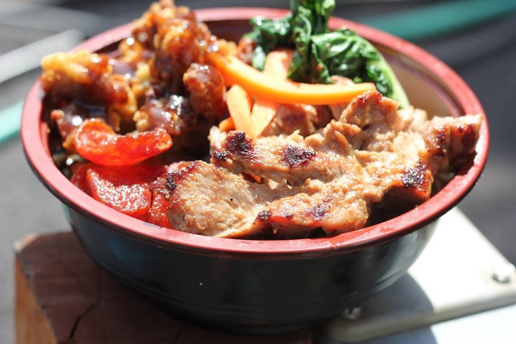 Super Bowl PDX | restaurant | 7339 NE Martin Luther King Jr Blvd, Portland, OR 97211, USA | 5038803913 OR +1 503-880-3913