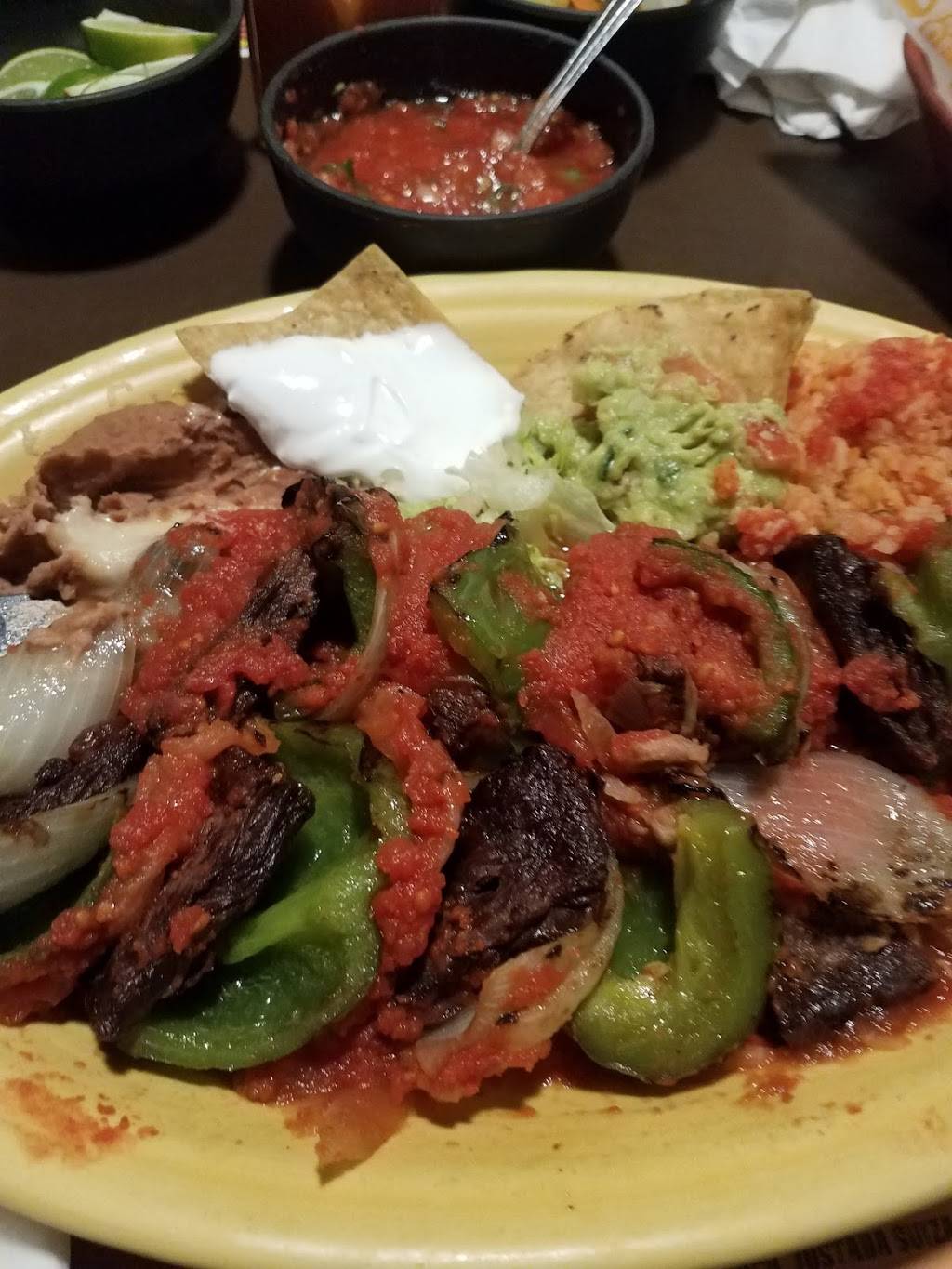 Pepes Mexican Restaurant | restaurant | 6911 159th St, Tinley Park, IL 60477, USA | 7084292300 OR +1 708-429-2300