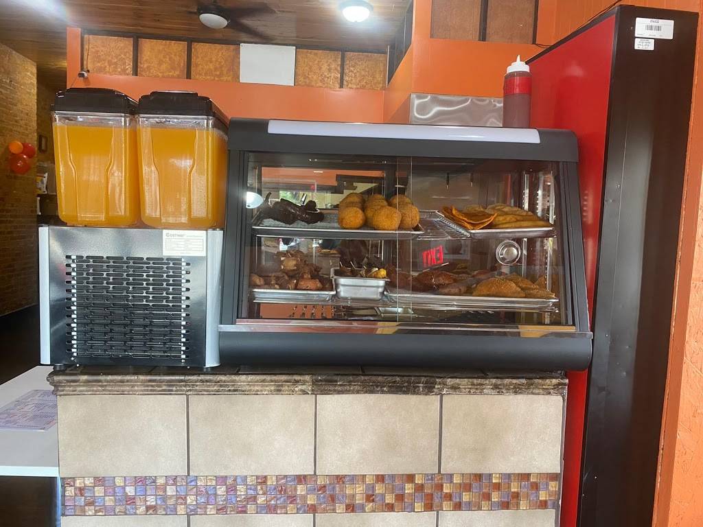 el mofonguito | restaurant | 3625 W North Ave, Chicago, IL 60647, USA | 7736619582 OR +1 773-661-9582