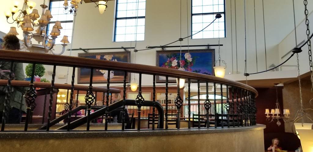 McDonalds | cafe | 935 N York Rd, Hinsdale, IL 60521, USA | 6306542481 OR +1 630-654-2481