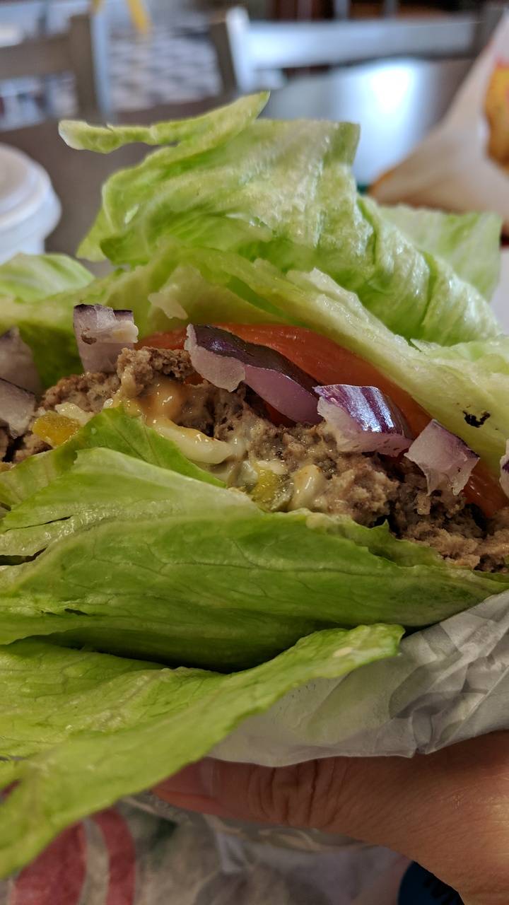 Carls Jr | restaurant | 2434 Junipero Serra Blvd, Daly City, CA 94015, USA | 6509949009 OR +1 650-994-9009