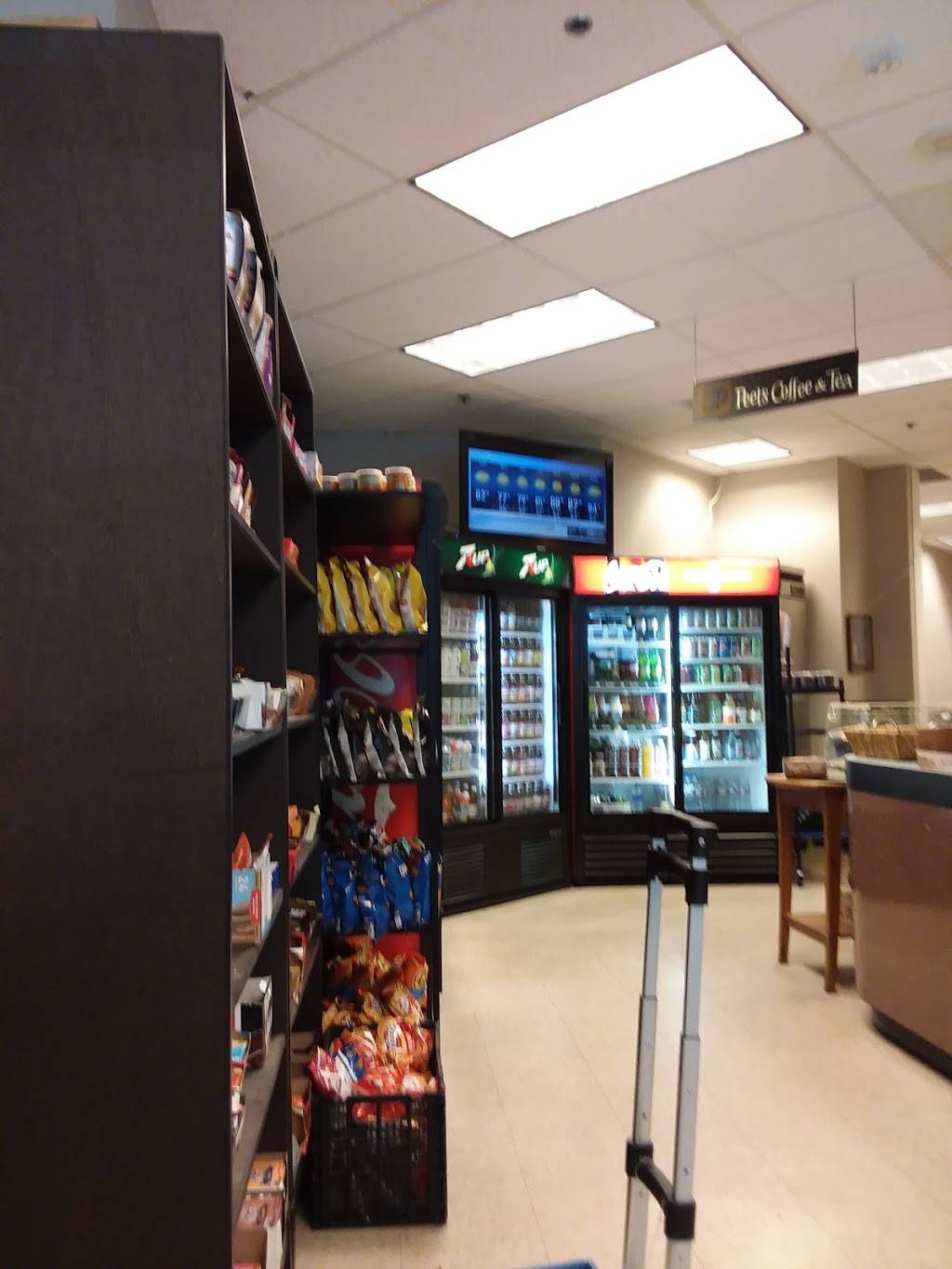 Bistro | restaurant | 1855 Gateway Blvd, Concord, CA 94520, USA | 9256808777 OR +1 925-680-8777