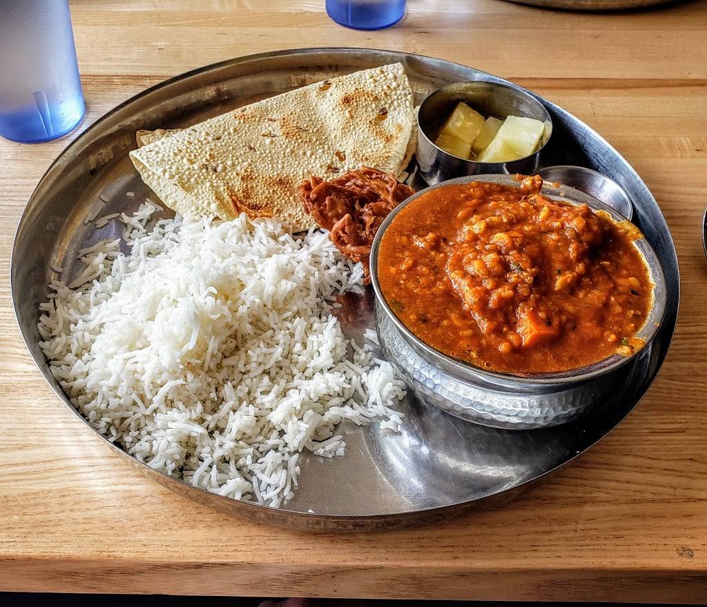 Curry N Kebob | restaurant | 3050 28th St, Boulder, CO 80301, USA | 7203284696 OR +1 720-328-4696