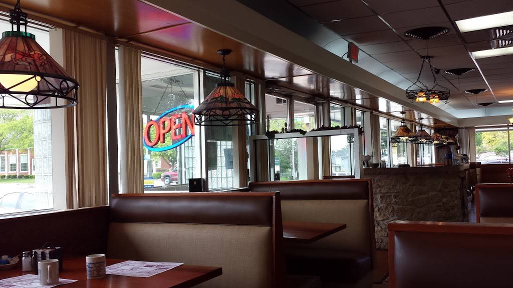 Four Seasons | restaurant | 233 S Main St, Bryan, OH 43506, USA | 4196361818 OR +1 419-636-1818