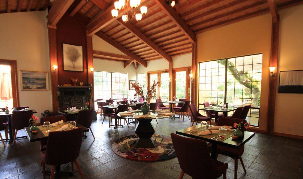 Litchfields at Sonoma Coast Villa | restaurant | 16702 Shoreline Hwy, Bodega, CA 94922, USA | 7078769812 OR +1 707-876-9812